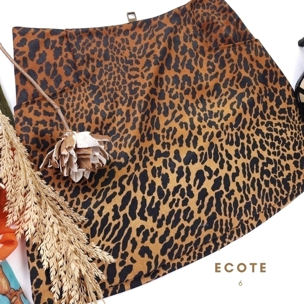 Ecote Cheetah Print Skirt Sz 6